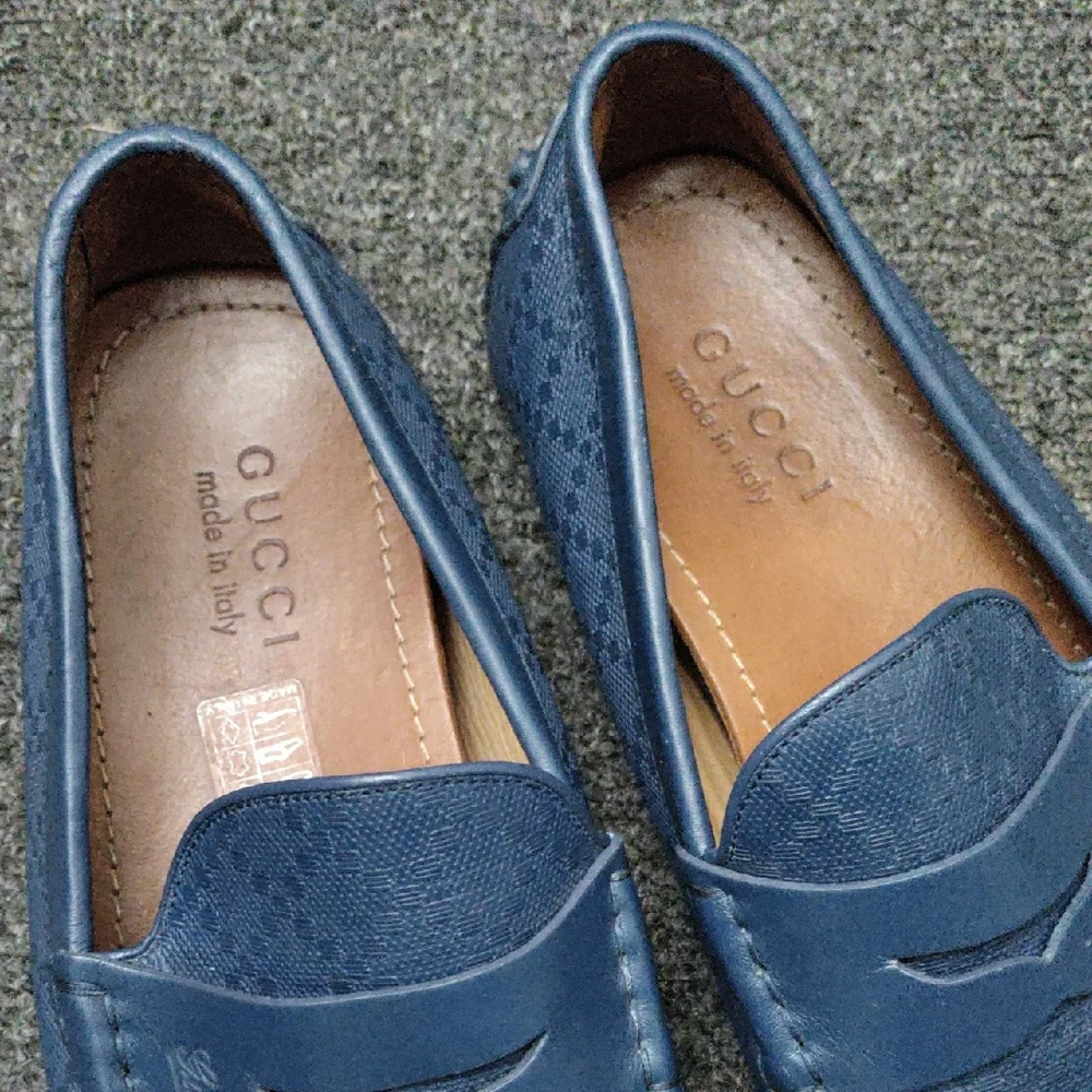 Gucci Men's Classic Blue Leather Driving Loafers